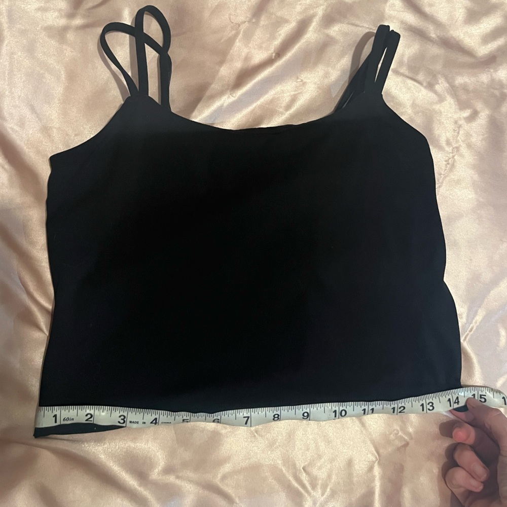 Women’s Twist-Back Crop Tank